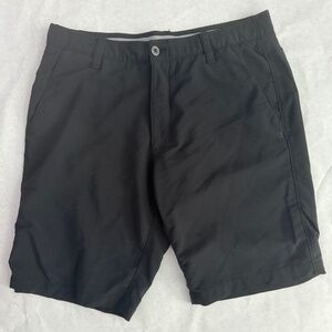 Under Armor Golf shorts